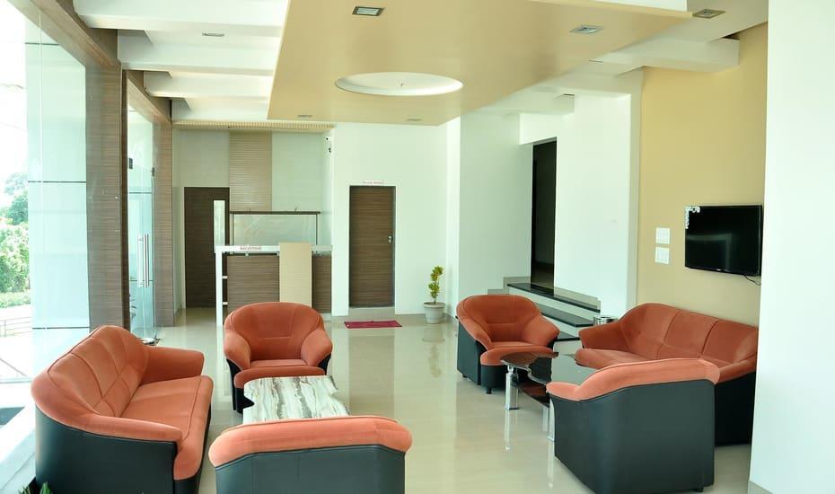 Sandesh Resort Wai Exterior foto